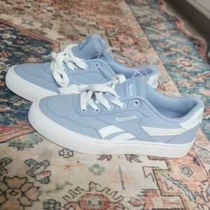 Reebok Kids Light Blue and White Low-Top Sneakers